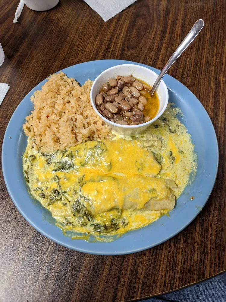 Chicken Spinach Enchiladas with Green Chili Sauce